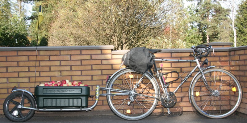 Bike with electric gear and trailer